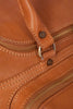 Reisetasche aus braunem Kalbsleder Detailansicht | Victus' Duffle
